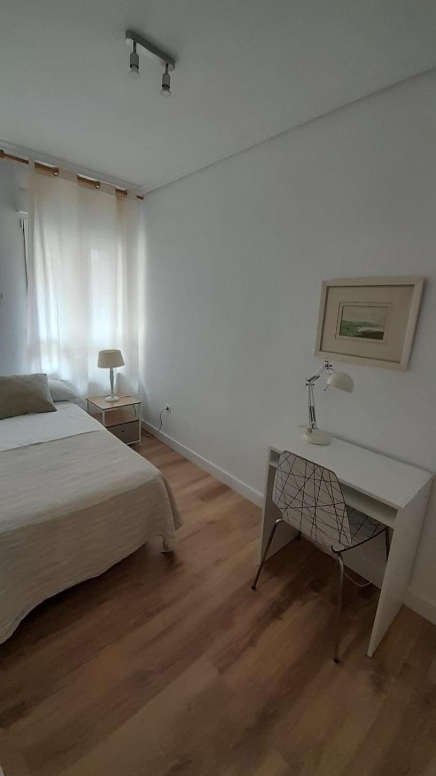 Santander, Calle Isaac Peral 6 * Santander